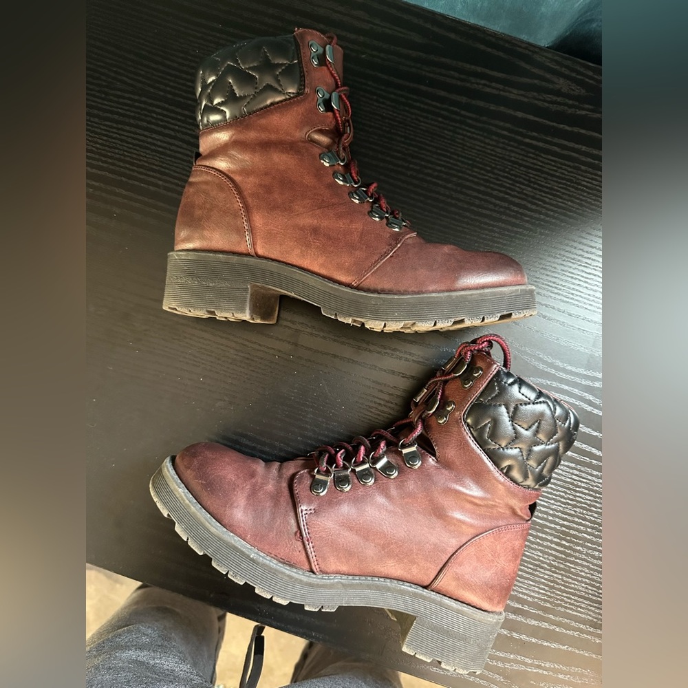 MIA Womens Star Printed Padded Collar Combat  Boots